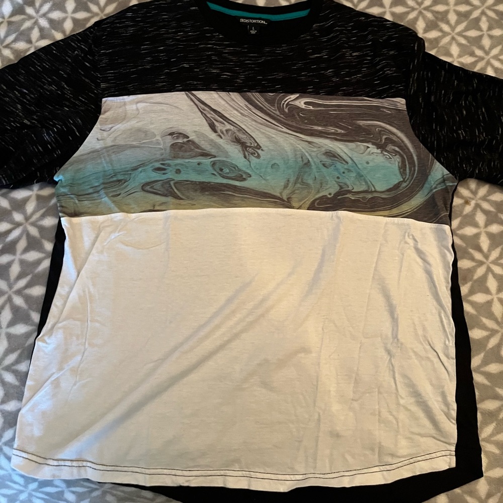 Large t-shirt from Distortion.